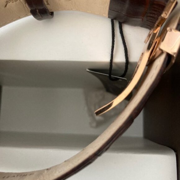 Watches - Picture 4 of 5